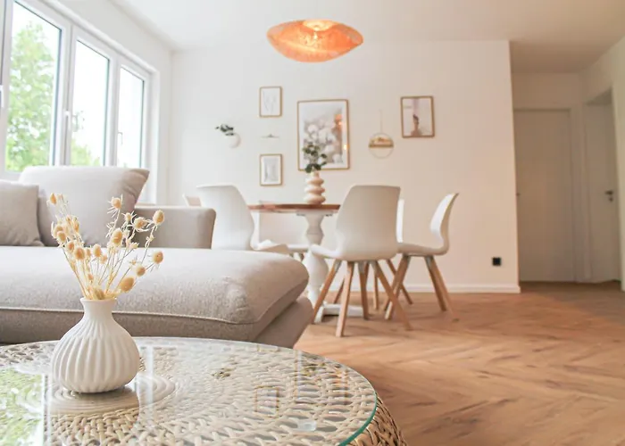 Relax - Fuer Familien, Stadtnah, Mit Parkplatz * 코블렌츠