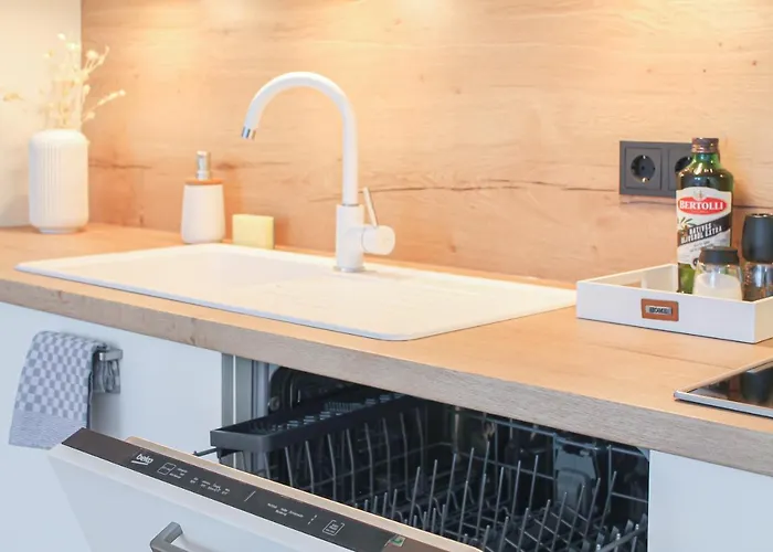 Relax - Fuer Familien, Stadtnah, Mit Parkplatz 아파트